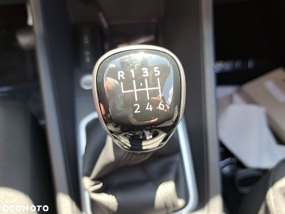 Volkswagen Caddy - 24