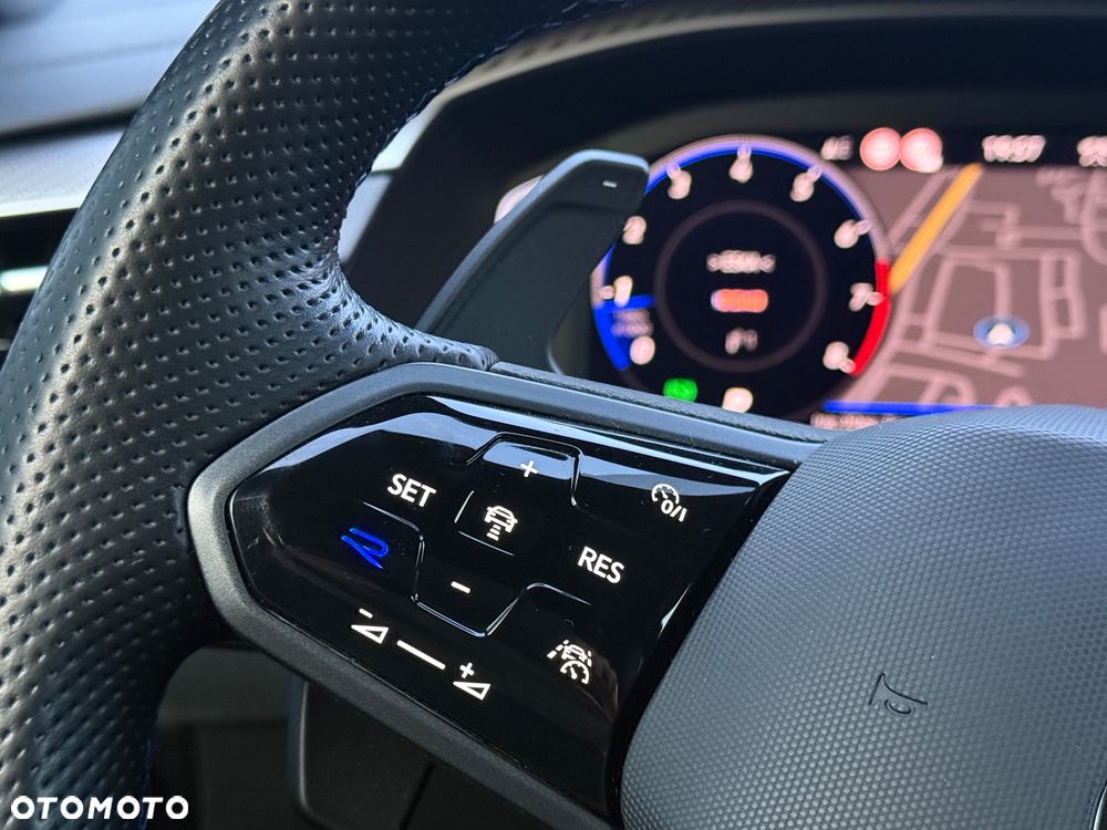 Volkswagen Arteon 2.0 TSI 4Motion R DSG - 29