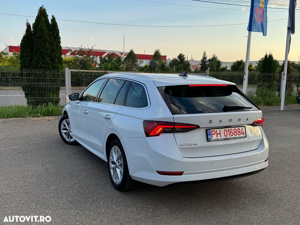 Skoda Octavia 2.0 TDI STYLE DSG - 4