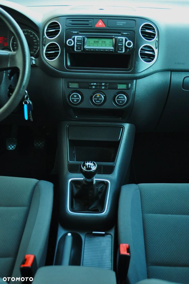 Volkswagen Golf Plus 2.0 TDI DPF Comfortline - 15
