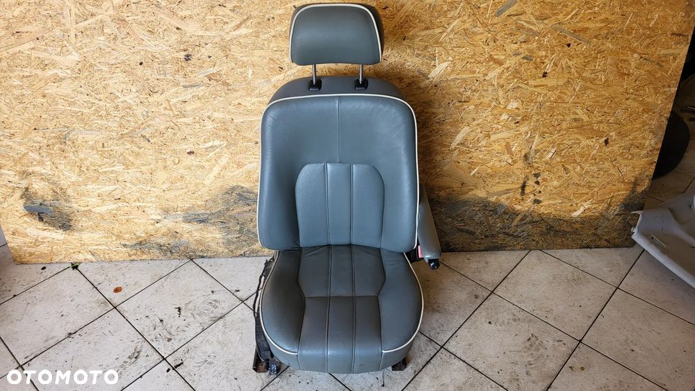 Fotel Prawy Przód Pasażera Range Rover Vogue L322 EU - 1