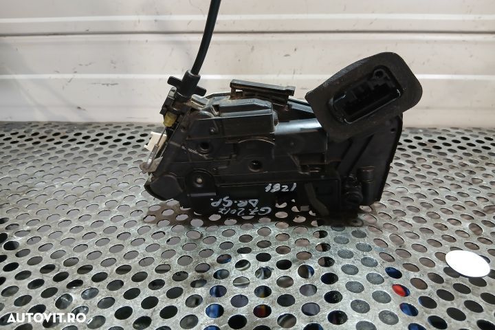 Broasca usa spate dreapta 5K4839016Q 5K4839016Q Volkswagen VW Golf 7 - 1