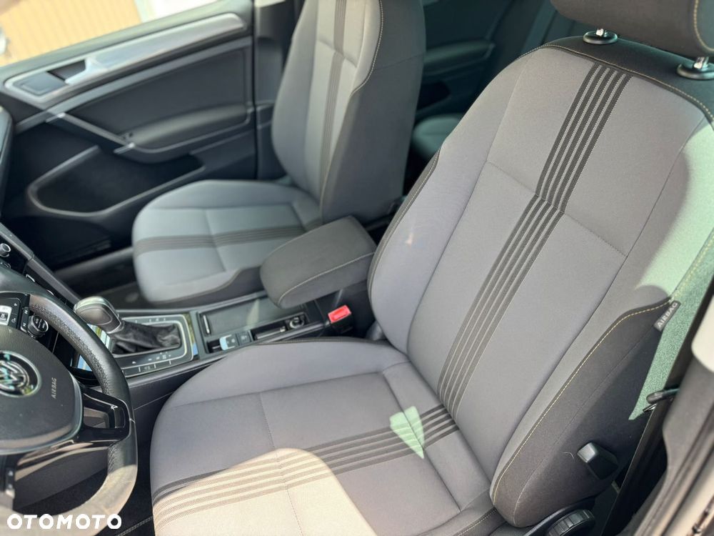 Volkswagen Golf 1.6 TDI BMT Highline DSG - 10