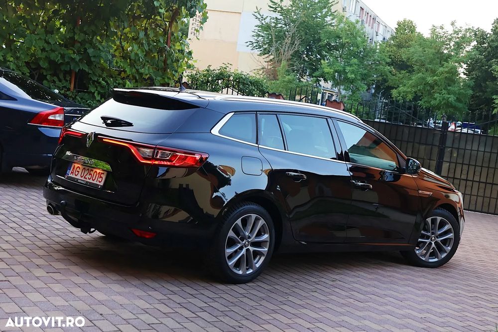 Renault Megane ENERGY dCi 110 Start & Stop Bose Edition - 6