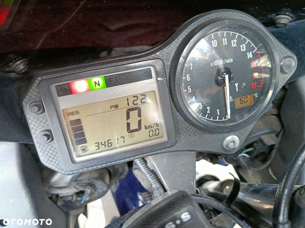 Honda CBR - 1