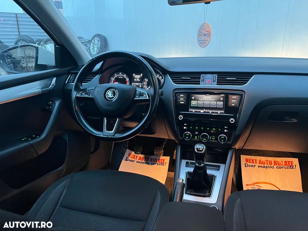 Skoda Octavia 1.0 TSI Active - 10