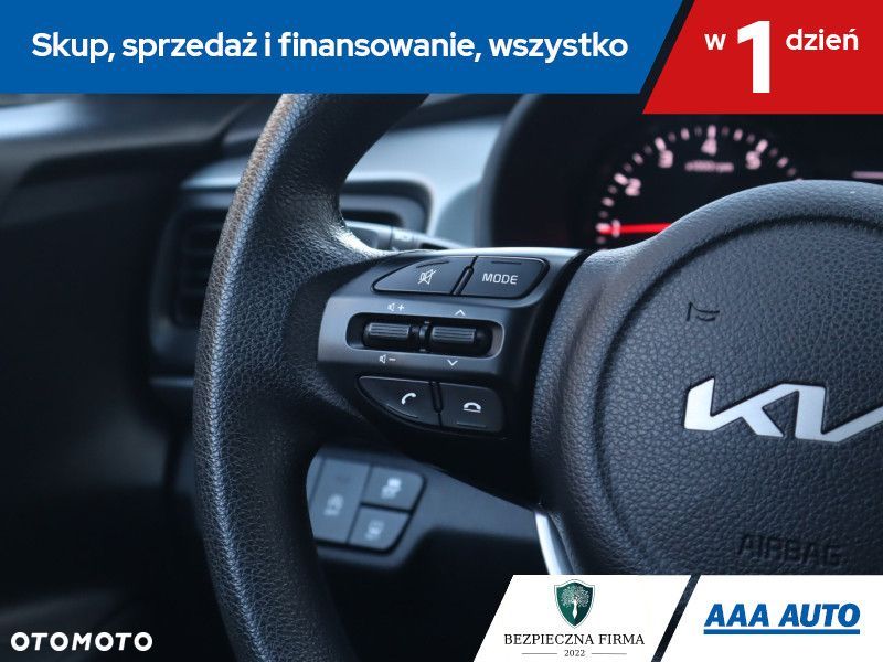 Kia Rio - 18