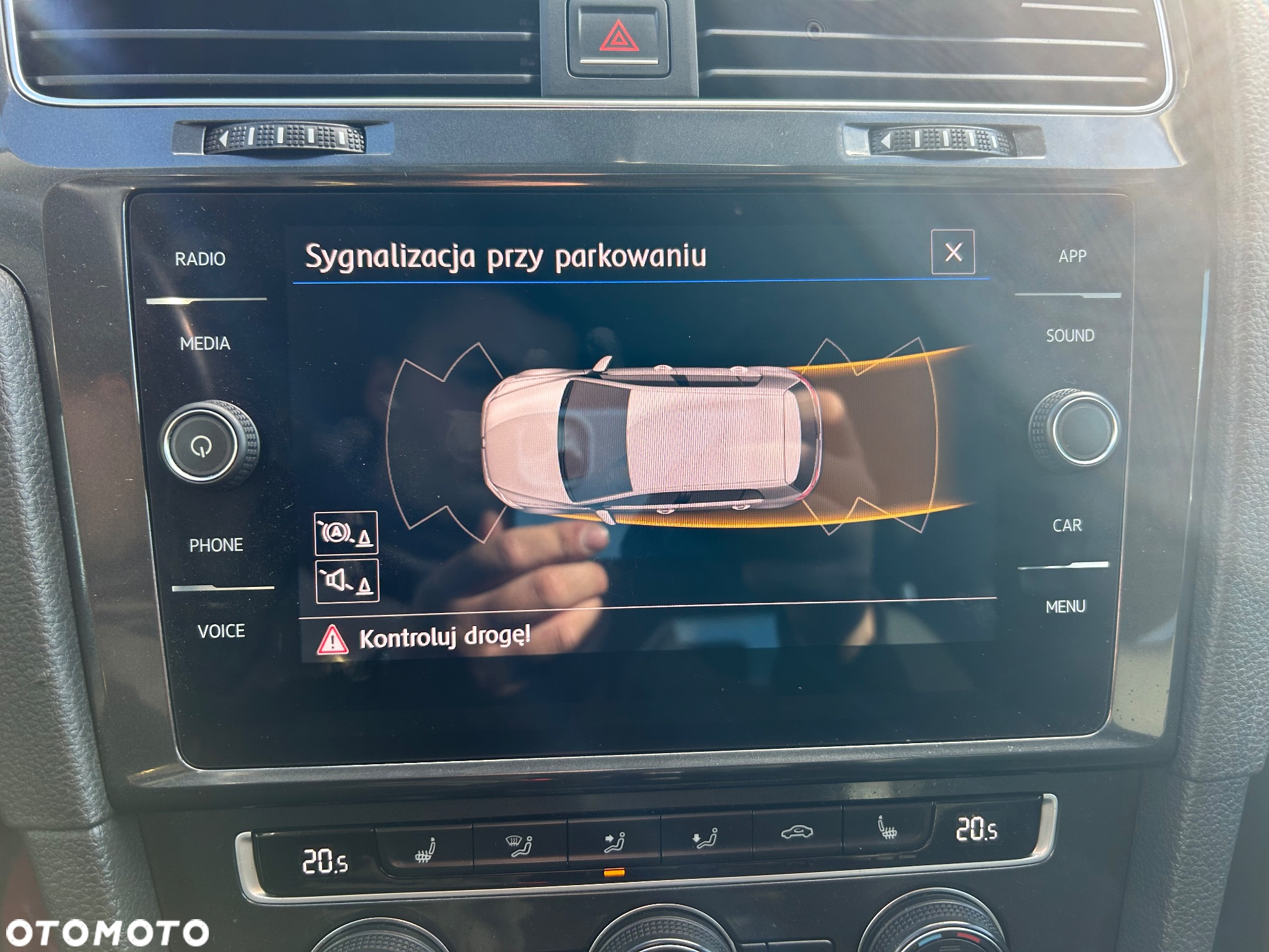 Volkswagen Golf 1.5 TSI ACT OPF BlueMotion DSG Highline - 28