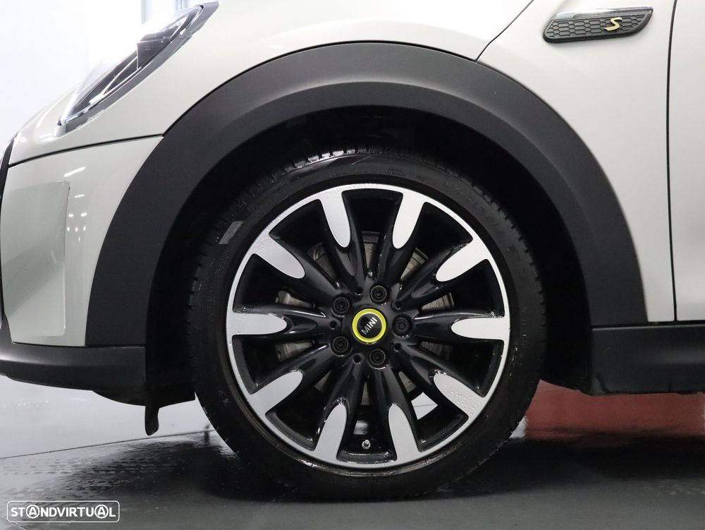 MINI 3 Portas Cooper SE - 25