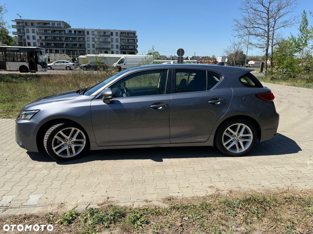 Lexus CT 200h Prestige - 6