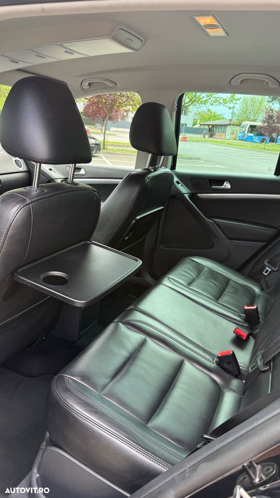 Volkswagen Tiguan - 4