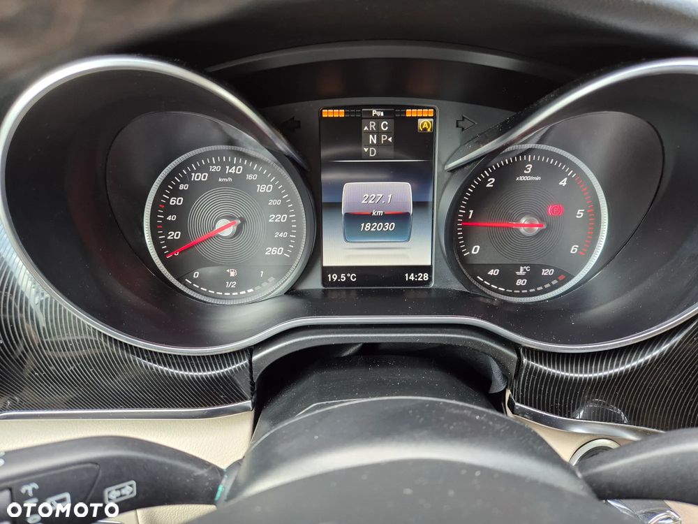 Mercedes-Benz Klasa V 250 d Exclusive 7G-Tronic - 31