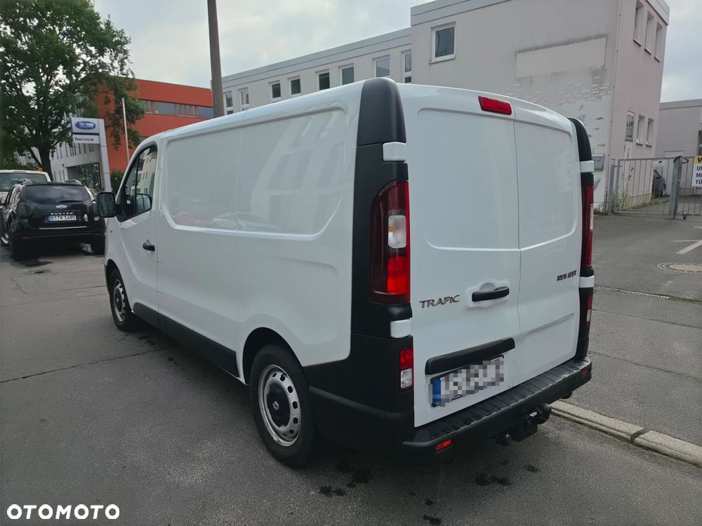 Renault Trafic - 9