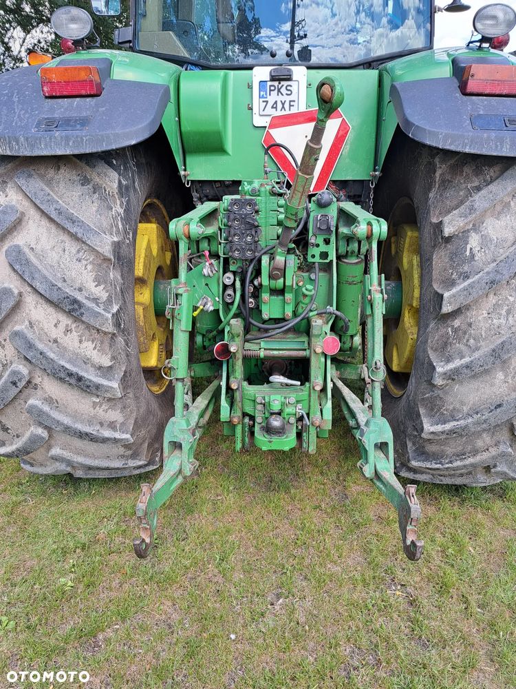 John Deere 8230 - 10