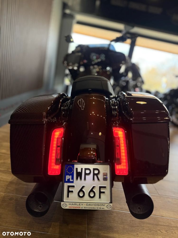 Harley-Davidson Touring Road Glide - 17