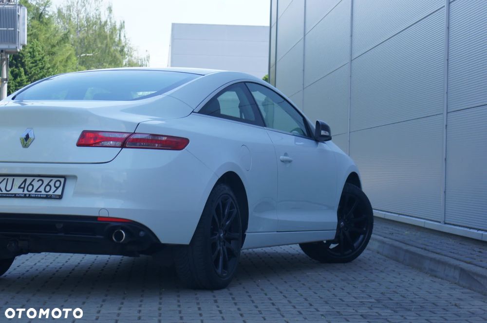 Renault Laguna dCi 110 FAP Bose Edition - 22