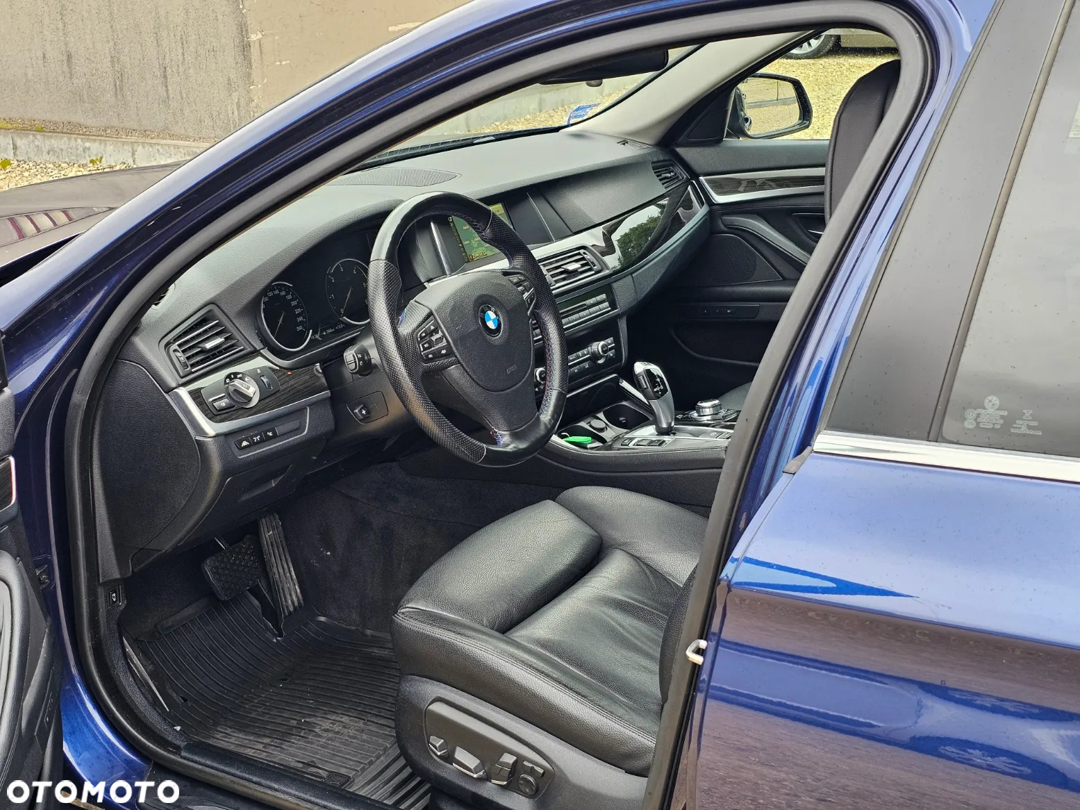 BMW Seria 5 530d xDrive - 9