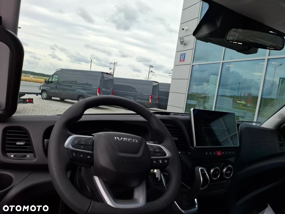 Iveco 50C18HA8 WYWROTKA AUTOMAT HI-MATIC -  OKAZJA - HAK DO 3500KG - 9