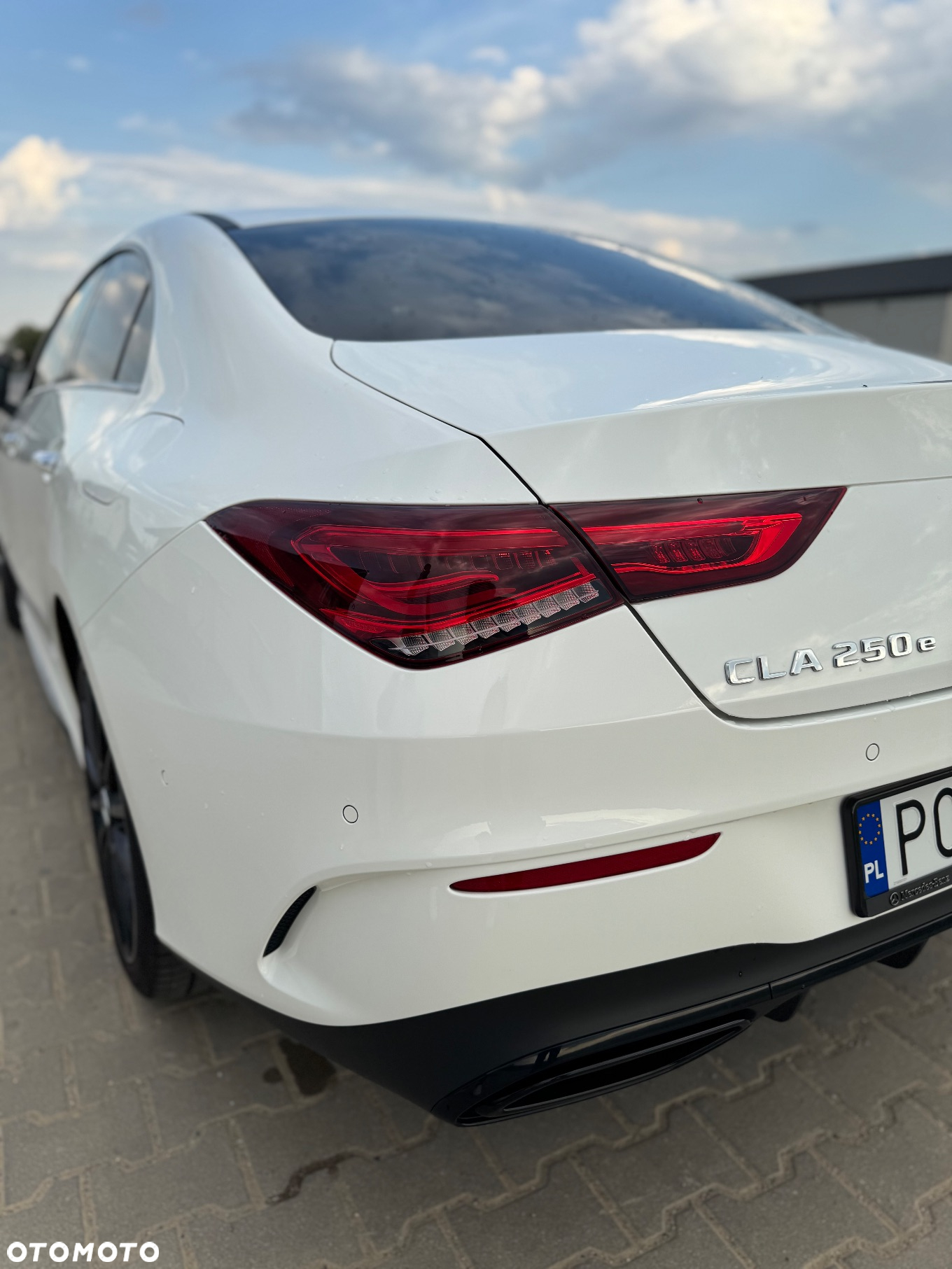 Mercedes-Benz CLA 250 E AMG Line 8G-DCT - 11