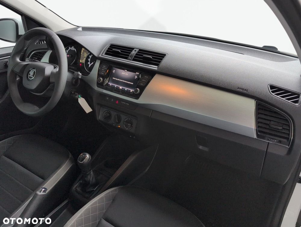 Skoda Fabia 1.0 TSI Ambition - 15