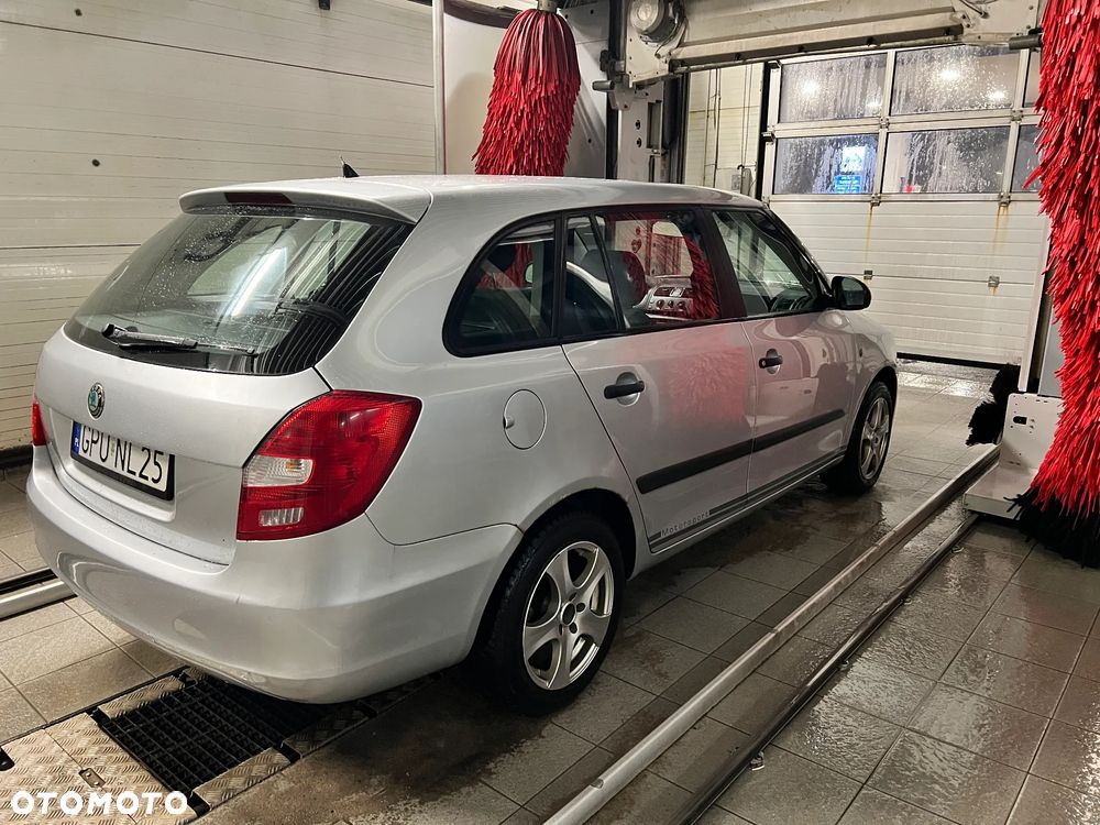 Skoda Fabia 1.6 TDI DPF STYLE EDITION - 18