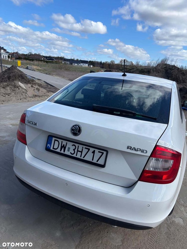 Skoda RAPID 1.4 TDI DPF Ambition - 11