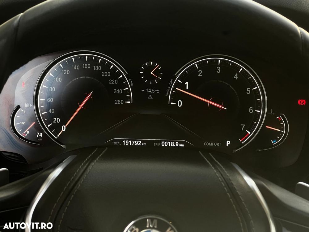 BMW Seria 5 - 23