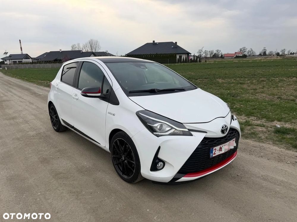Toyota Yaris 1.5 VVT-i GR Sport - 1