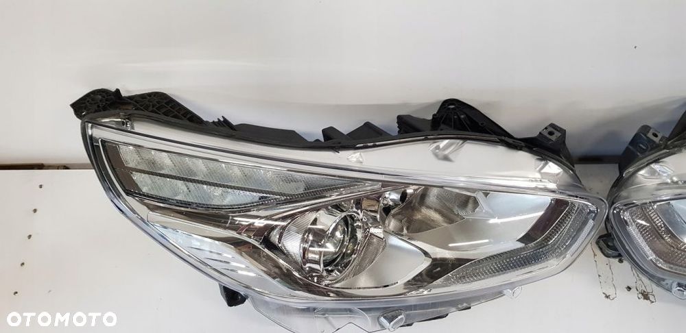 Lampa przód prawa lewa Ford S Max MK2 JASNA LED - 4