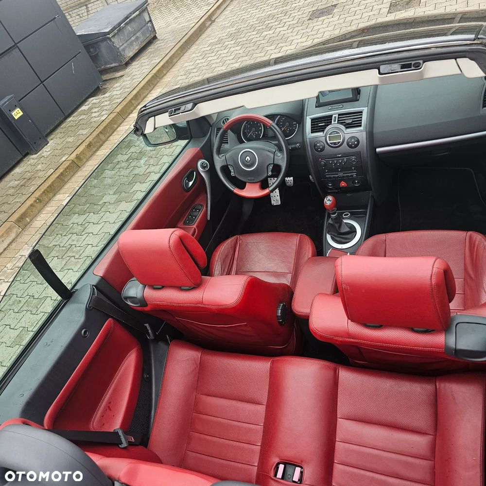 Renault Megane 2.0 dCi GT - 8