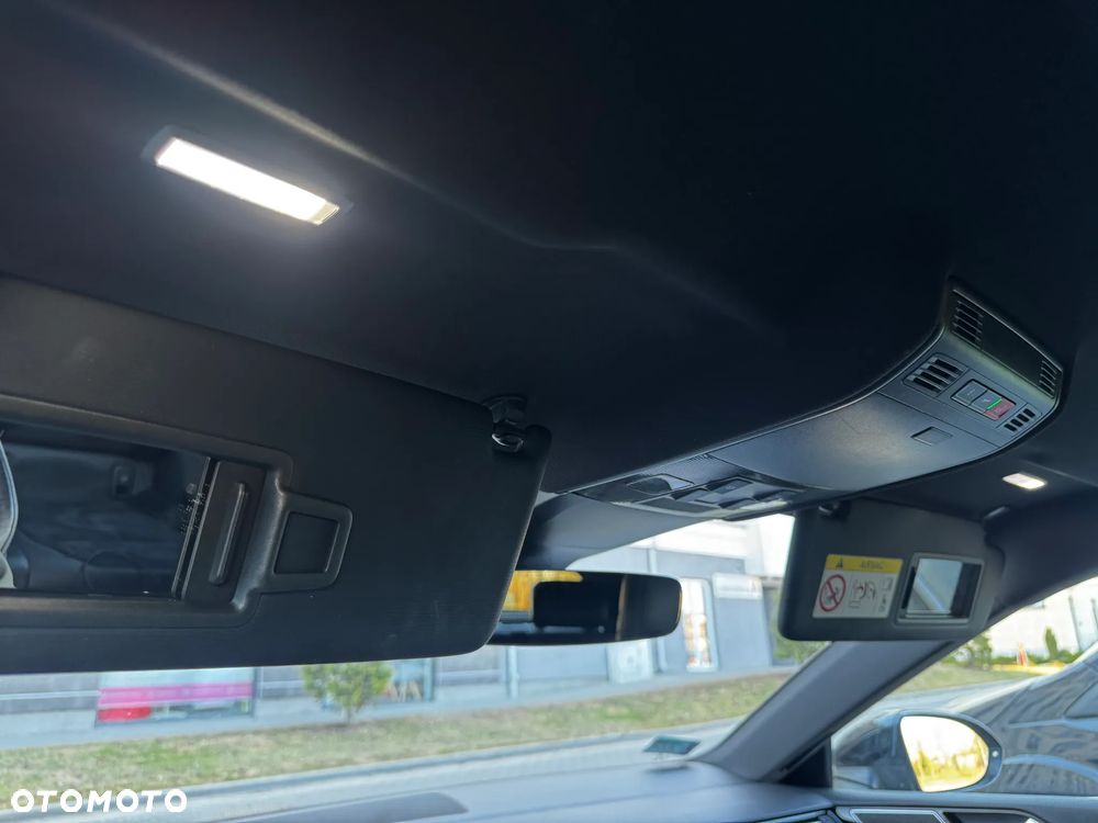 Volkswagen Arteon 2.0 TDI SCR R-Line DSG - 18