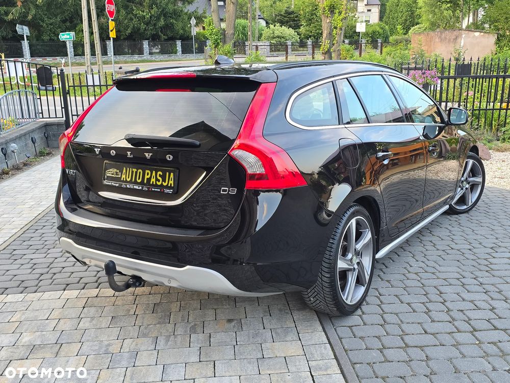 Volvo V60 D3 Summum - 10