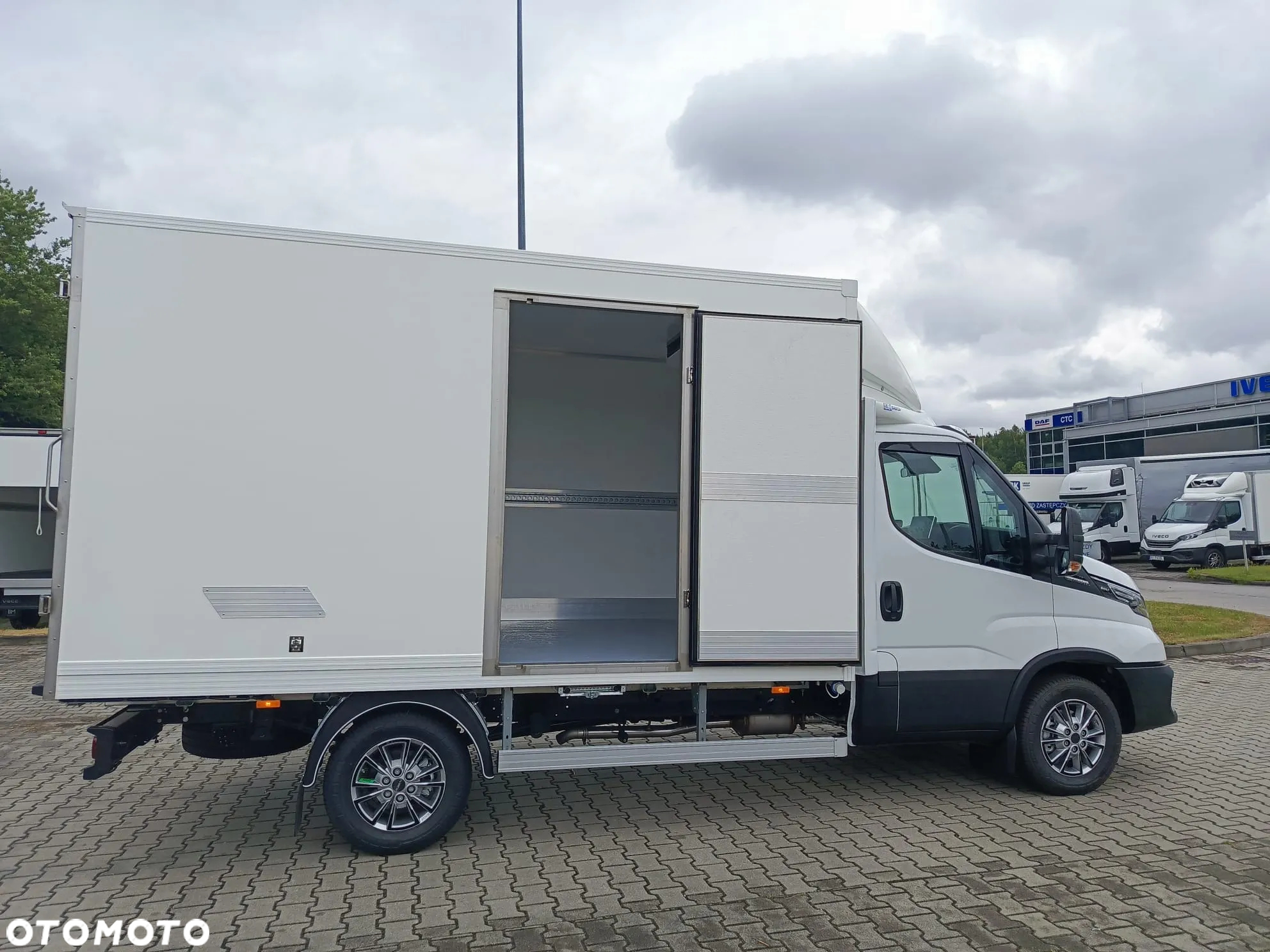 Iveco Daily 35S18HA8 - 18