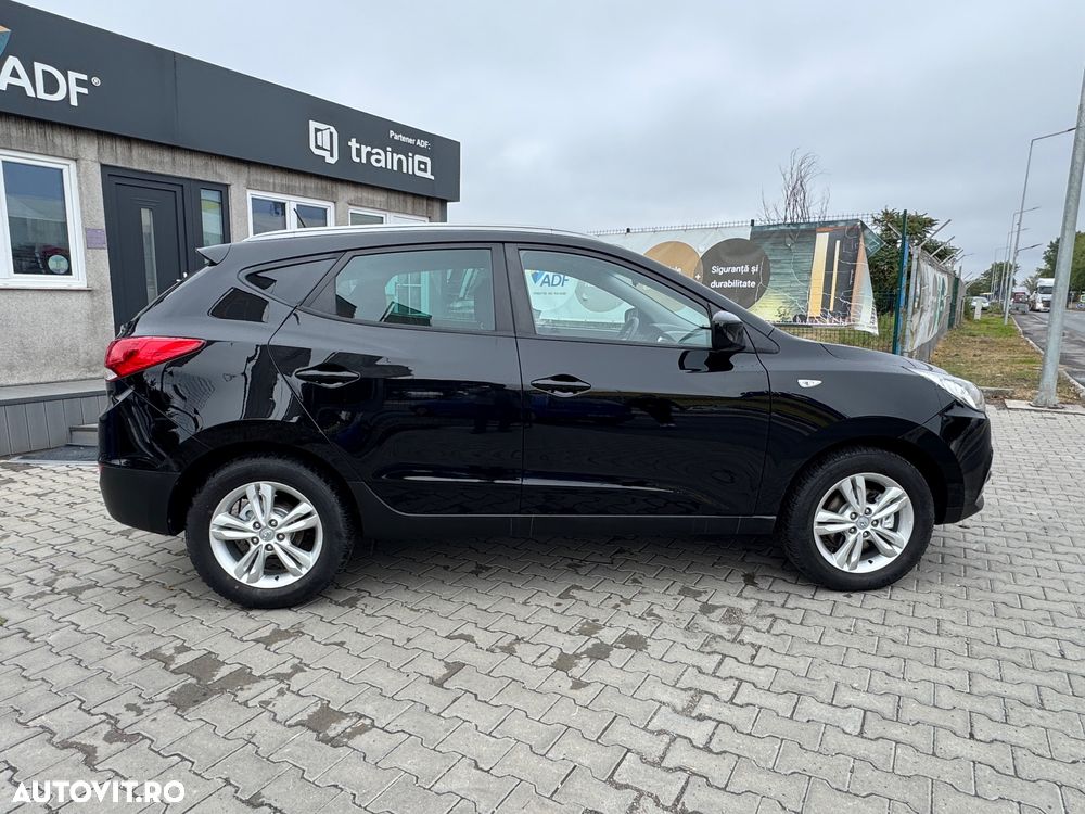 Hyundai ix35 - 24