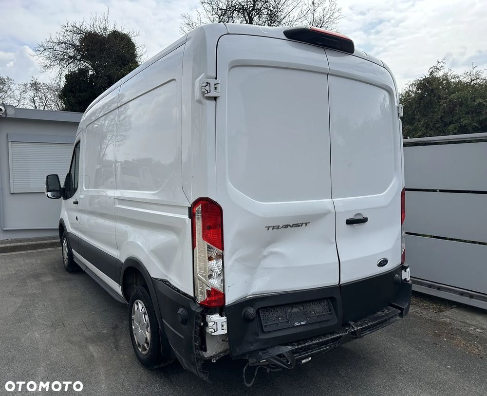 Ford Transit - 3