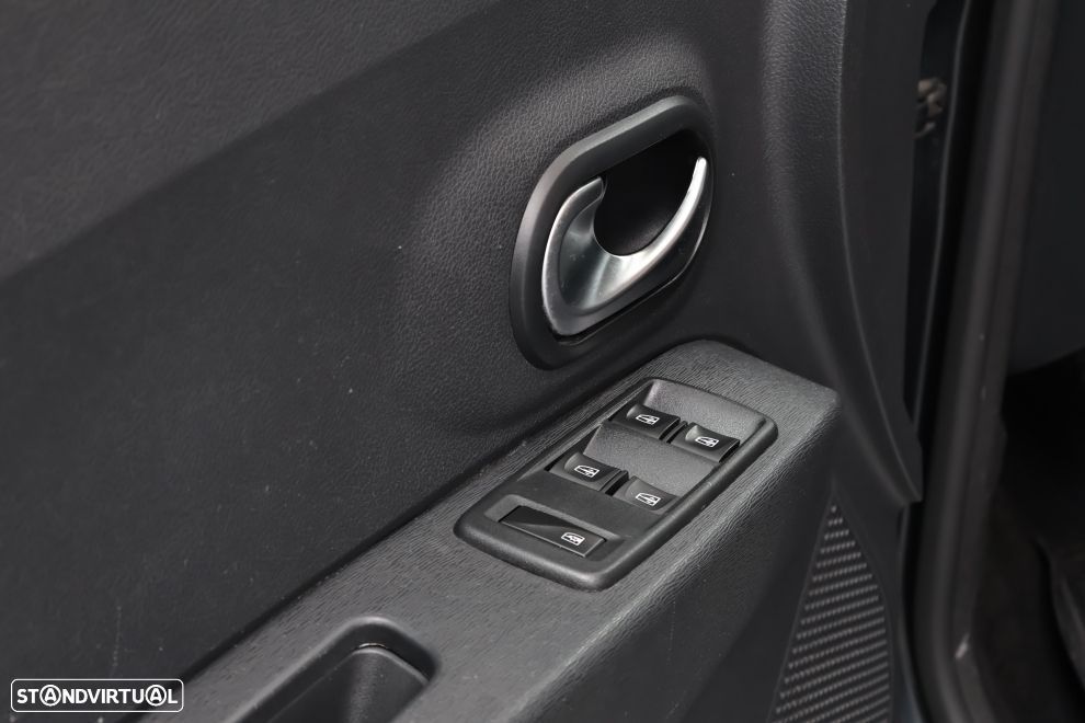 Dacia Lodgy 1.5 dCi Stepway 7L - 24