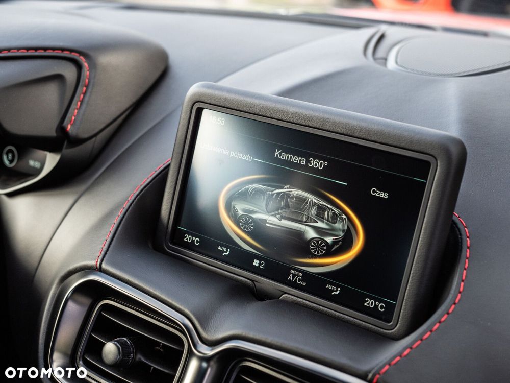 Aston Martin V8 Vantage - 20