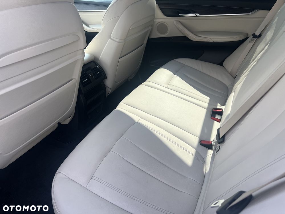 BMW X5 - 27