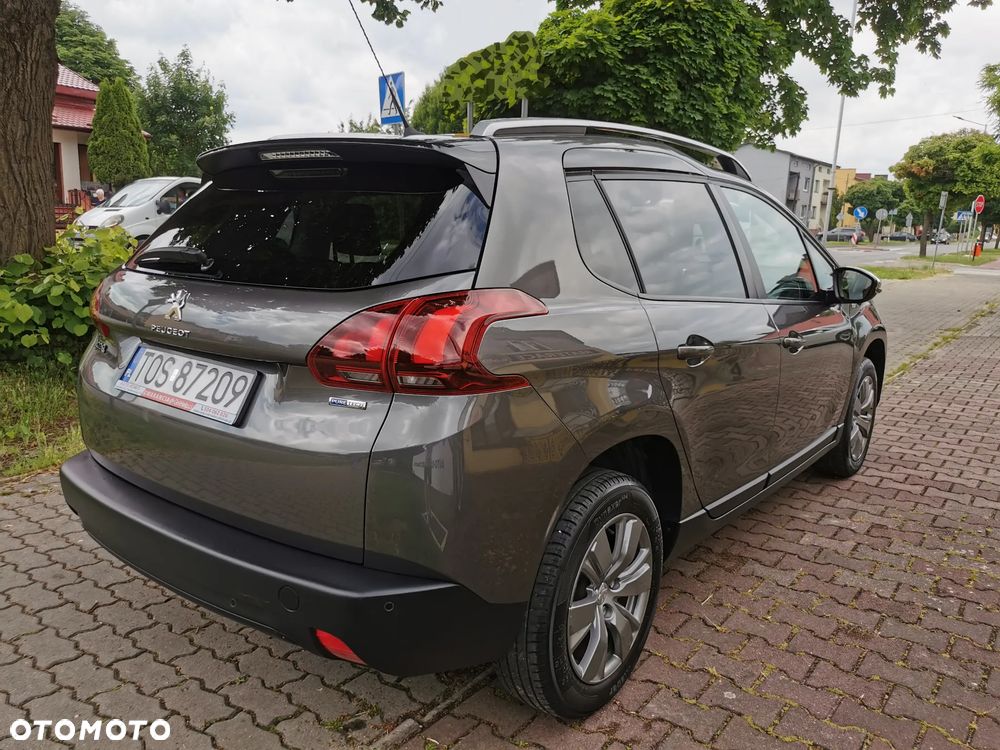 Peugeot 2008 1.2 Pure Tech Style EU6 - 6