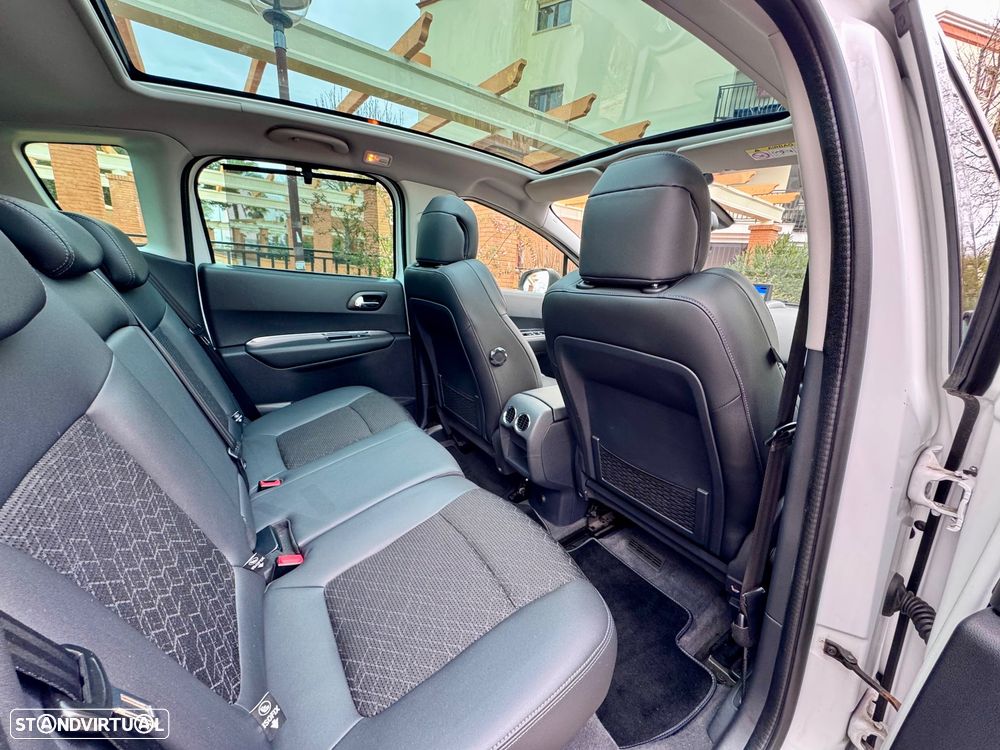 Peugeot 3008 1.6 BlueHDi Allure EAT6 - 12