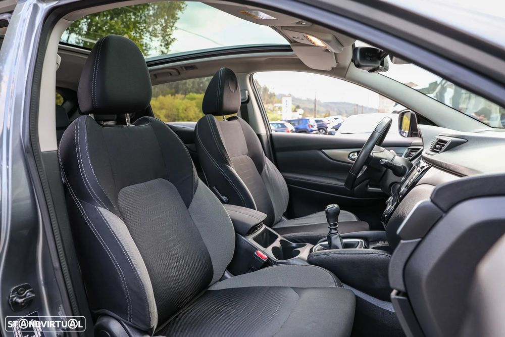 Nissan Qashqai 1.2 DIG-T N-Connecta - 16