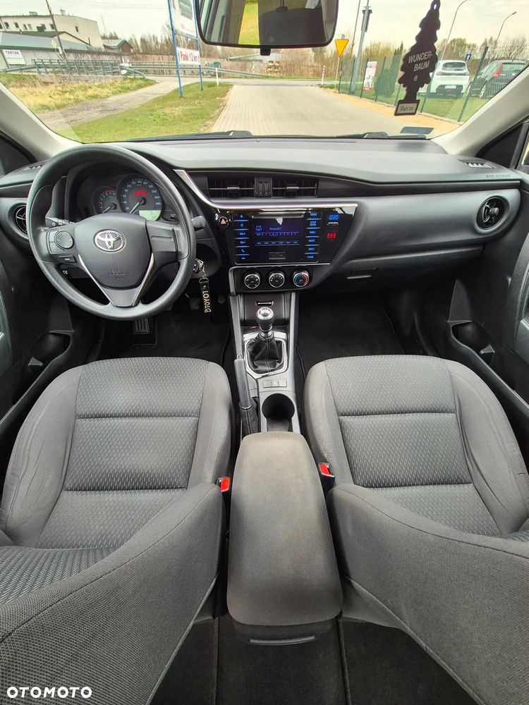 Toyota Corolla 1.33 Comfort - 18