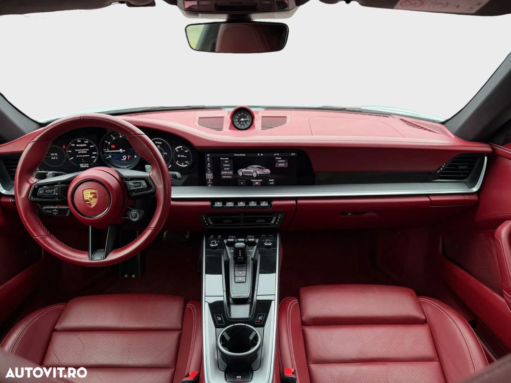 Porsche 911 Carrera 4S PDK - 6