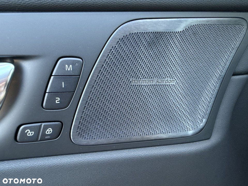 Volvo XC 60 - 28