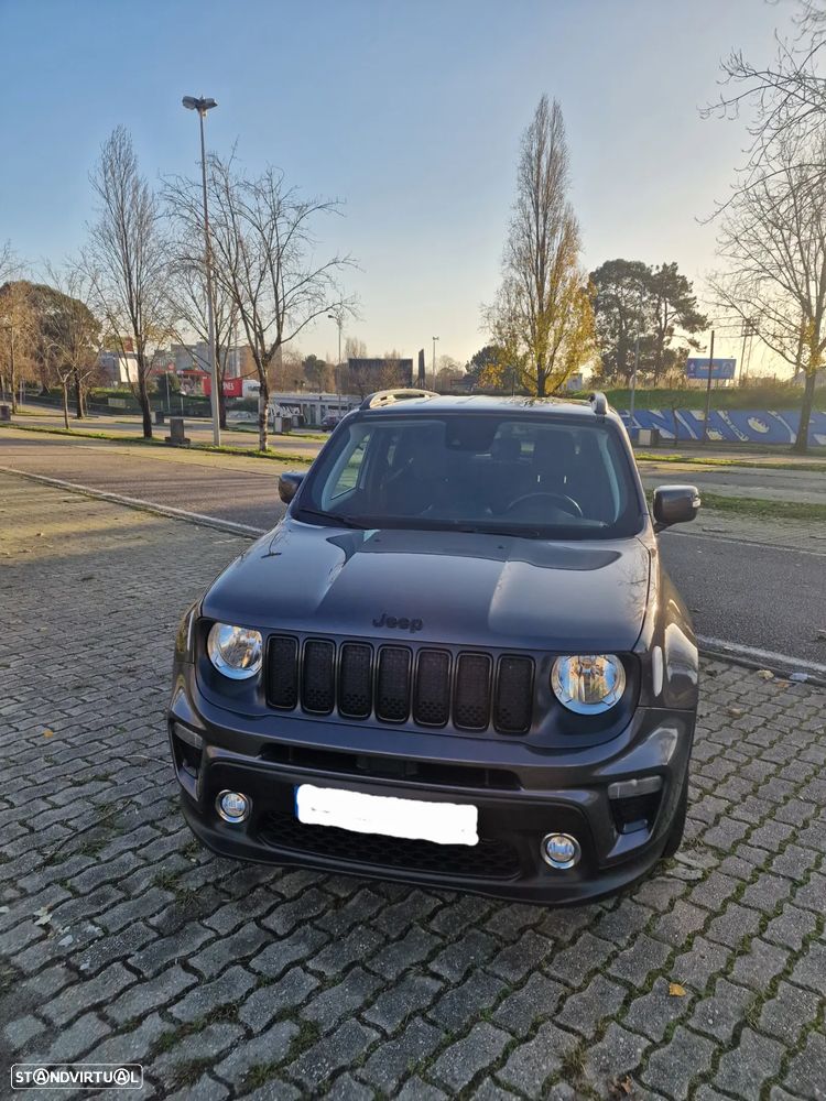 Jeep Renegade 1.3 T Night Eagle DCT - 1