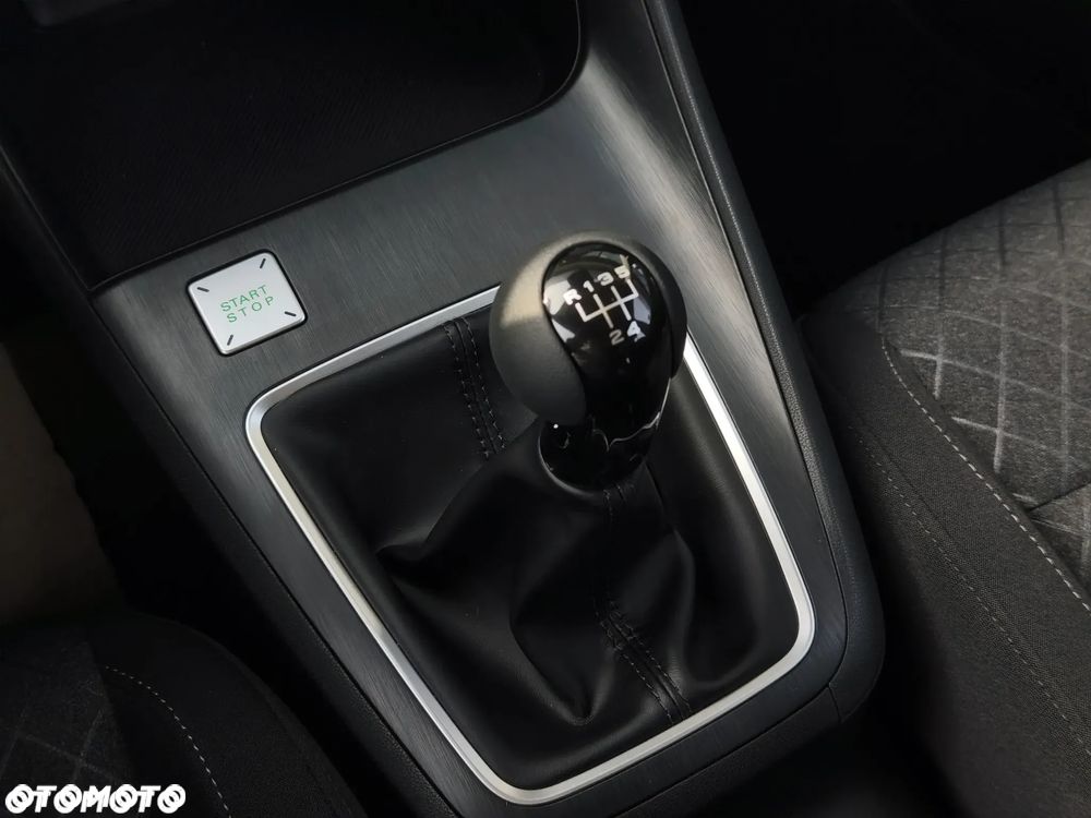 MG ZS 1.5 Standard - 7