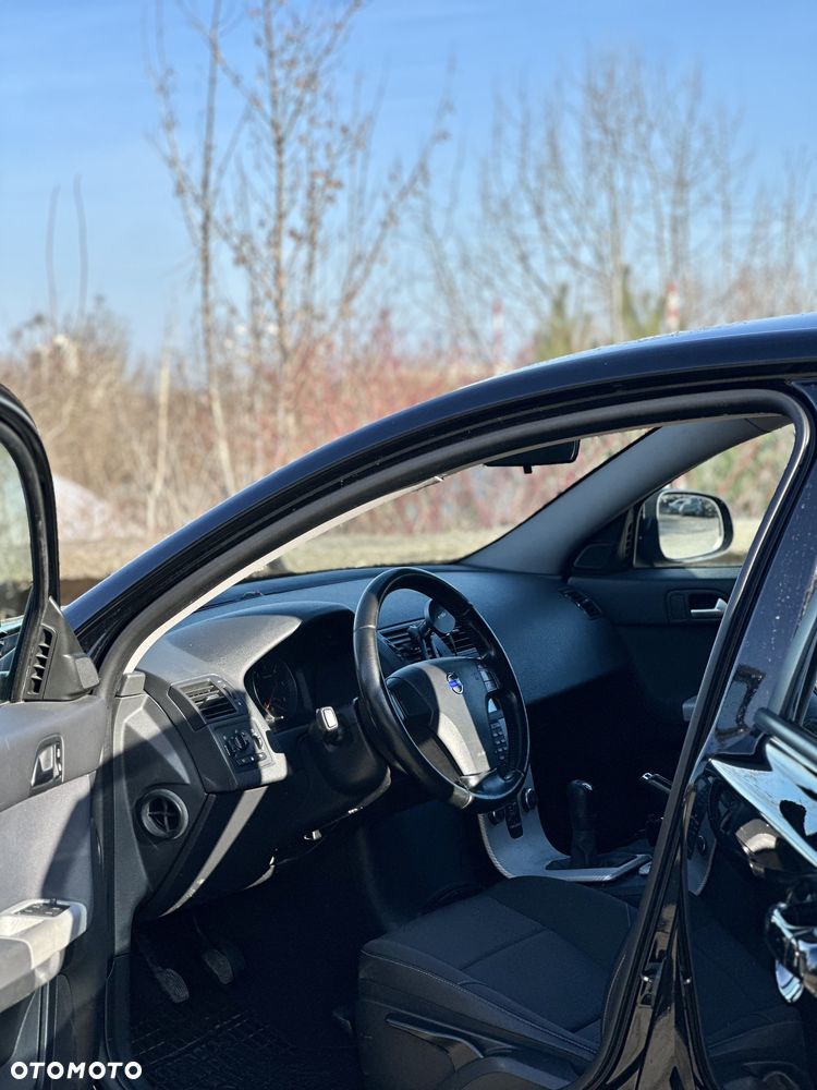 Volvo V50 D3 Kinetic - 12