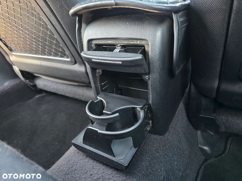 Subaru Outback - 17