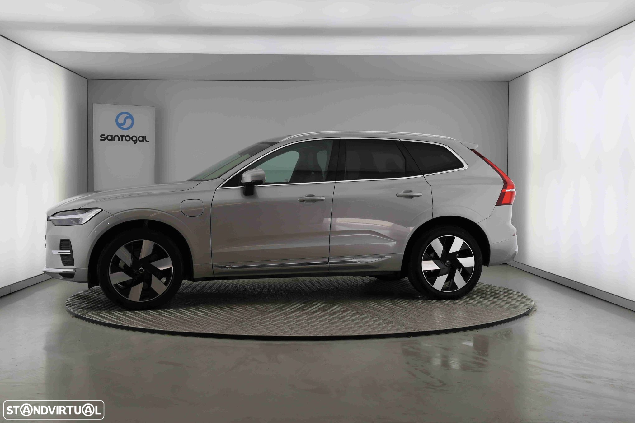 Volvo XC 60 2.0 T6 PHEV Plus Bright AWD - 2