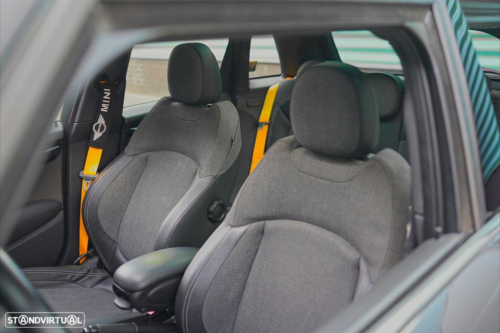 MINI 5 Portas Cooper S Aut. - 21
